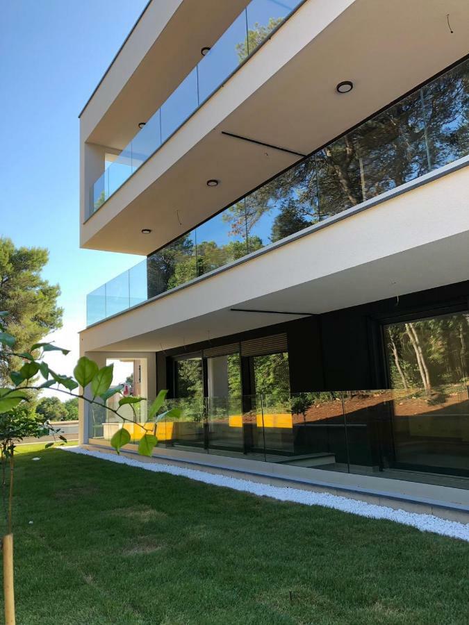 רוביני Luxury Apartments Magali 1 מראה חיצוני תמונה