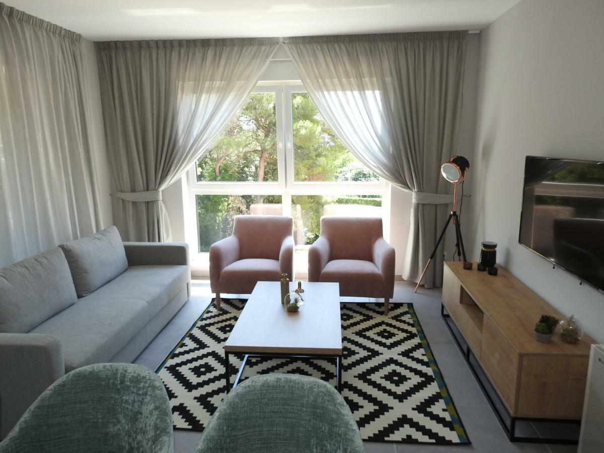 רוביני Luxury Apartments Magali 1 מראה חיצוני תמונה