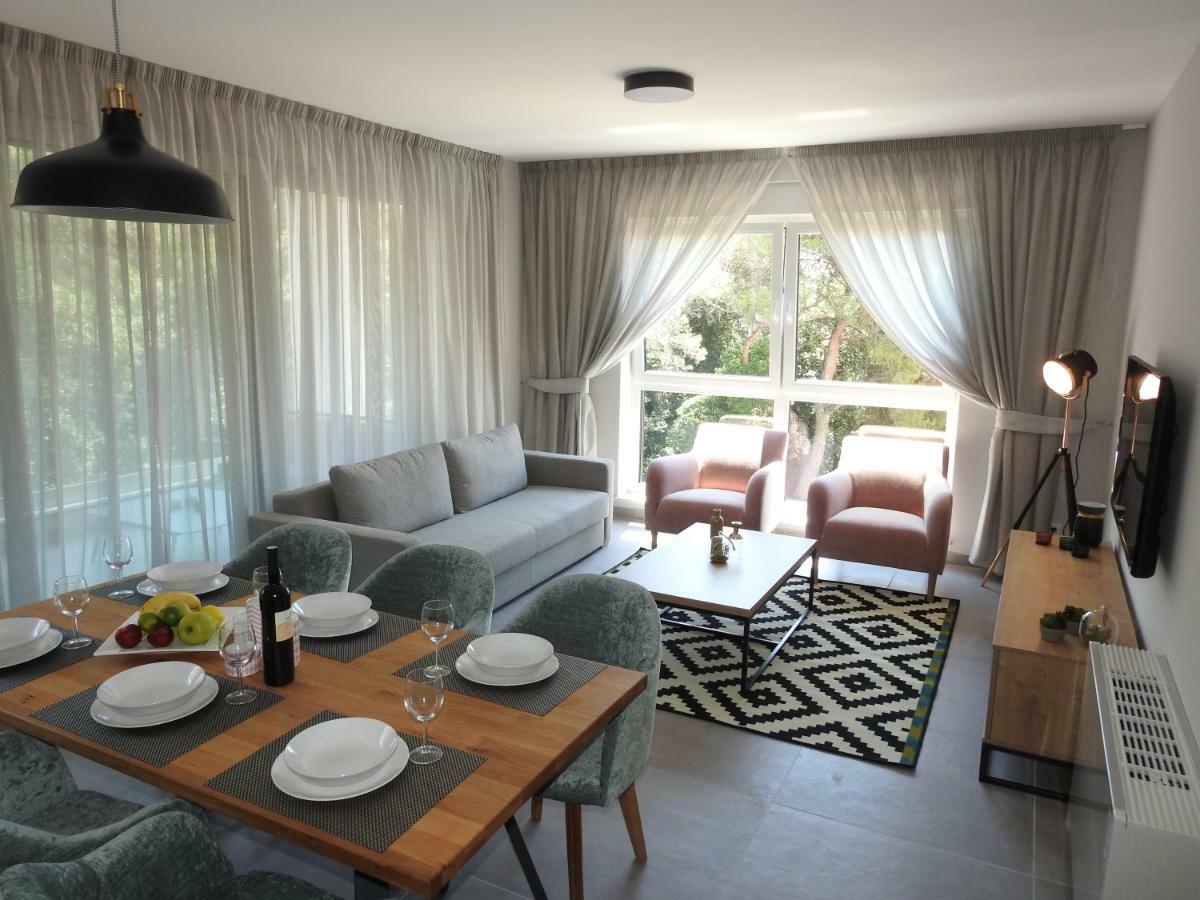 רוביני Luxury Apartments Magali 1 מראה חיצוני תמונה