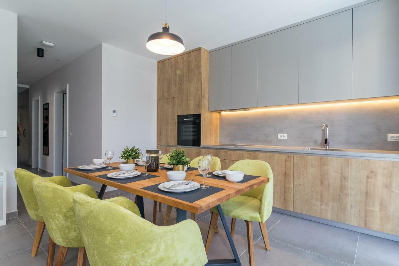 רוביני Luxury Apartments Magali 1 מראה חיצוני תמונה