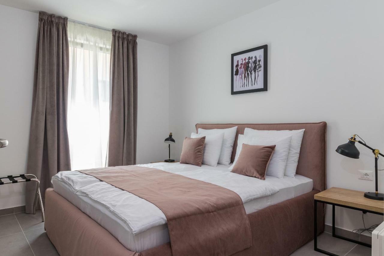 רוביני Luxury Apartments Magali 1 מראה חיצוני תמונה