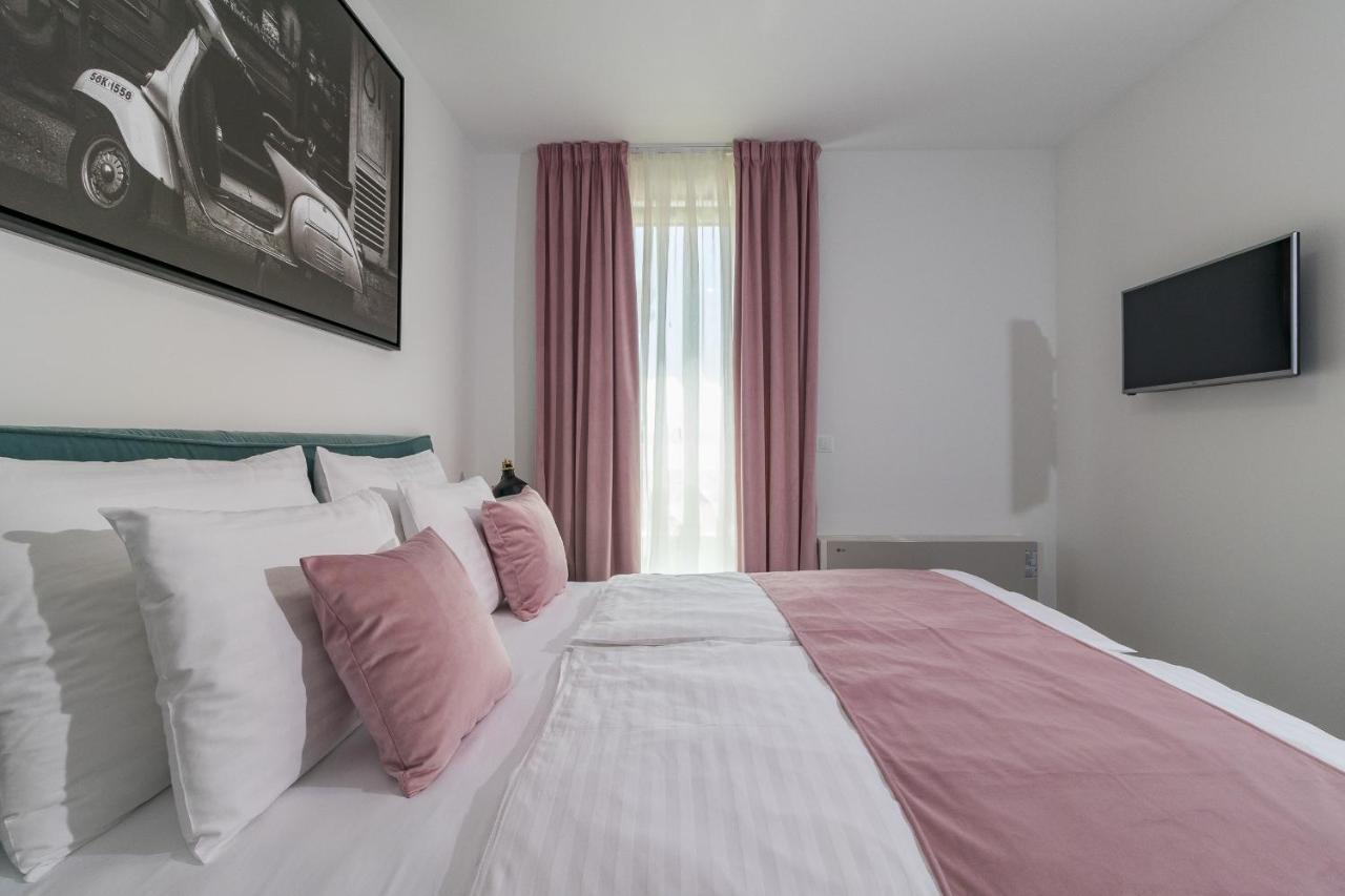 רוביני Luxury Apartments Magali 1 מראה חיצוני תמונה