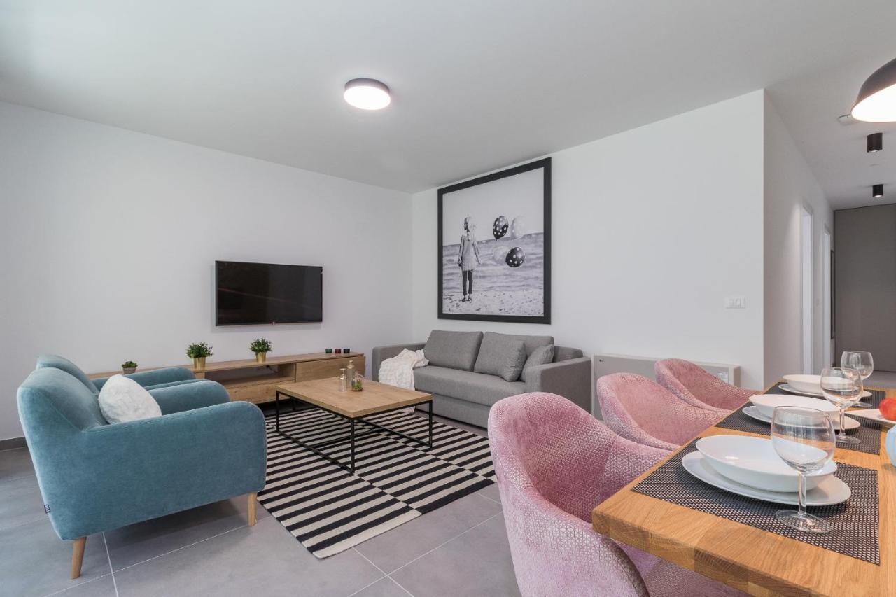 רוביני Luxury Apartments Magali 1 מראה חיצוני תמונה